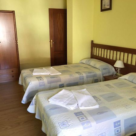 Apartamentos De La Hoz Isla Ngoại thất bức ảnh