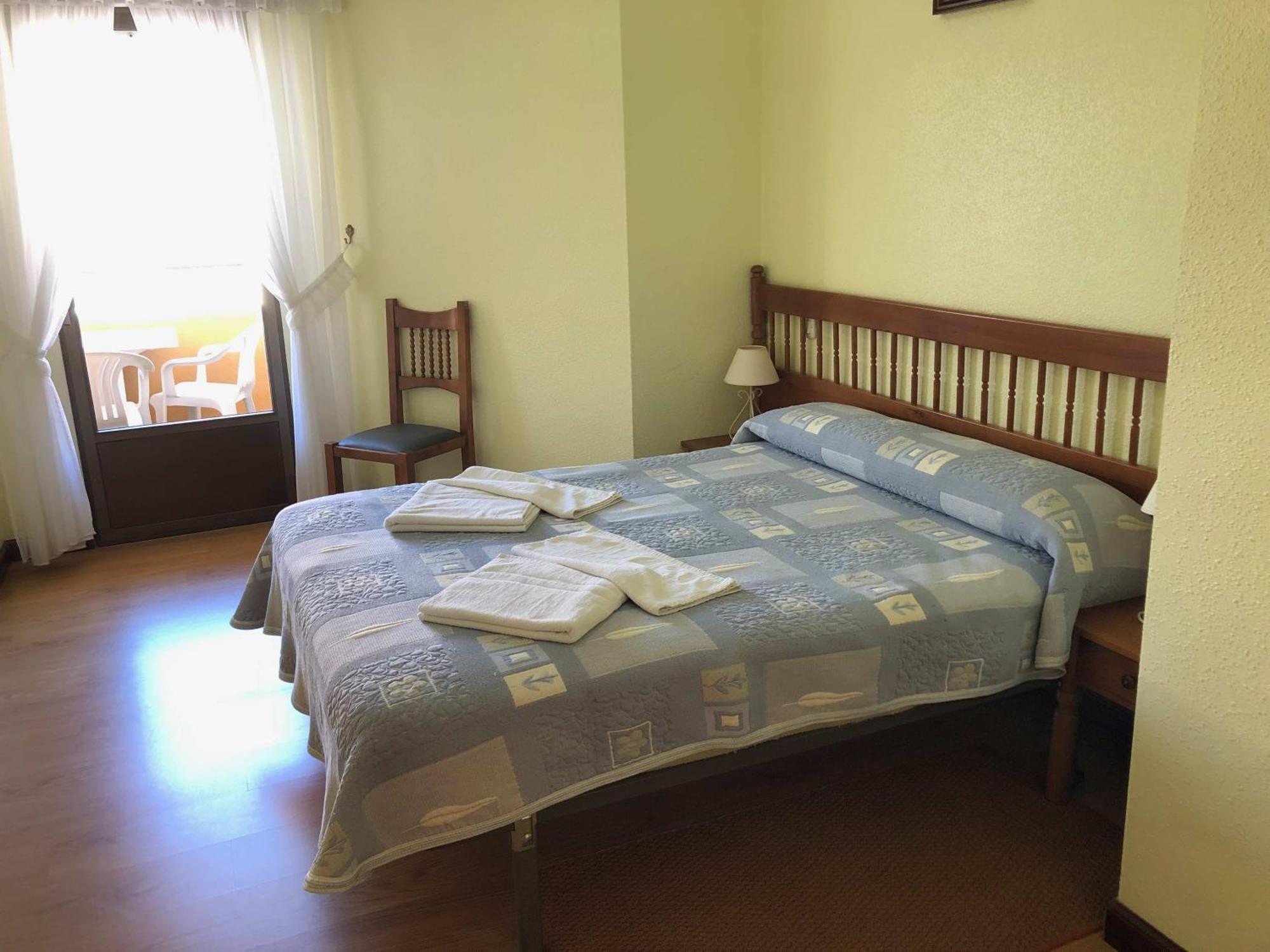 Apartamentos De La Hoz Isla Ngoại thất bức ảnh