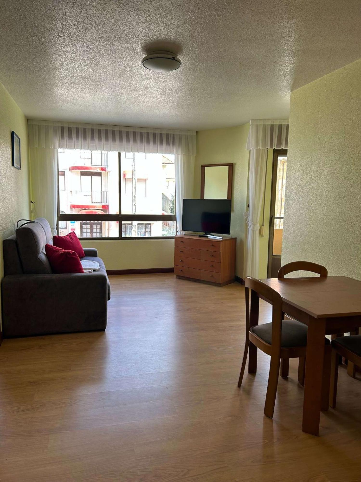 Apartamentos De La Hoz Isla Ngoại thất bức ảnh