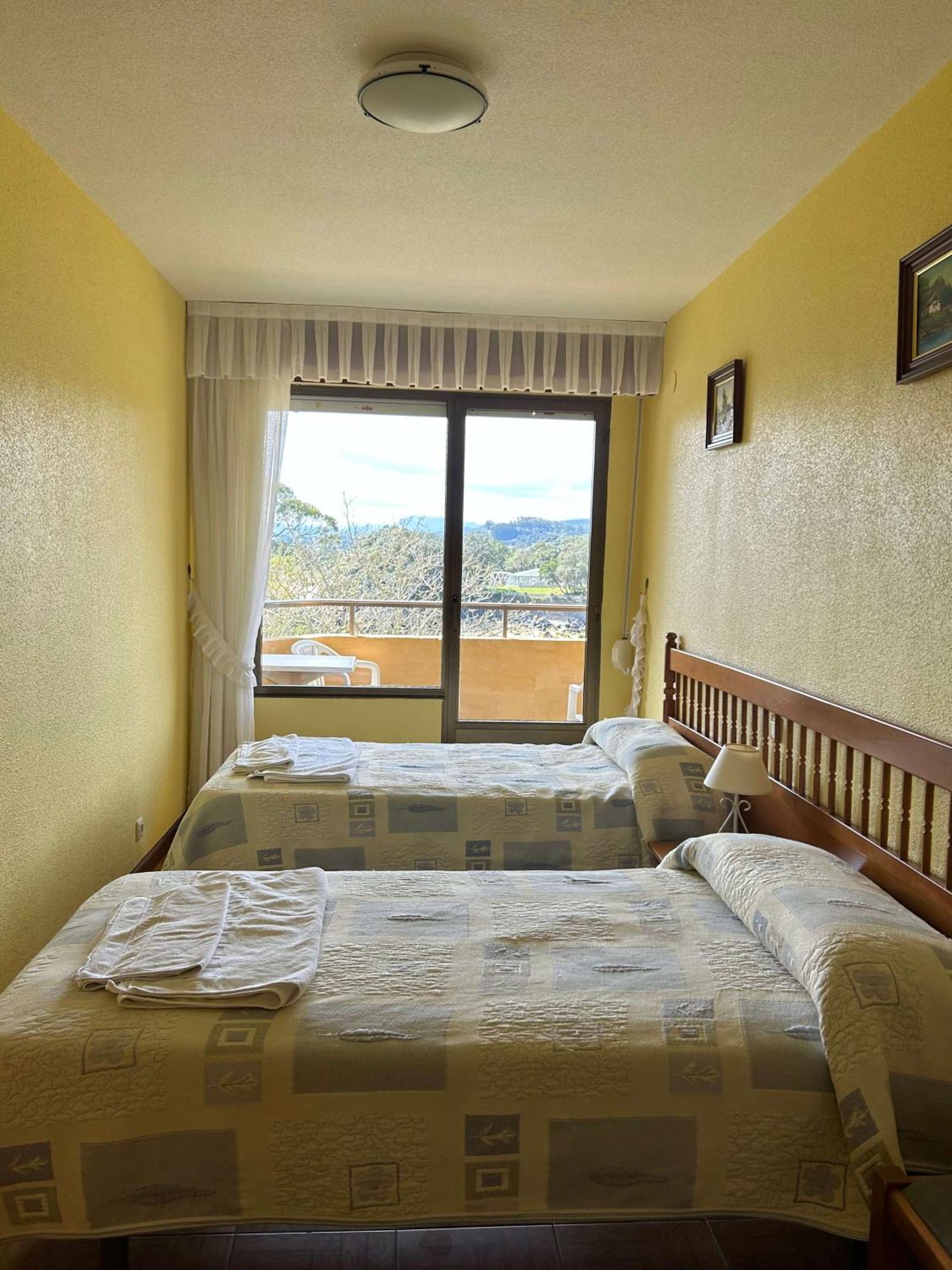 Apartamentos De La Hoz Isla Ngoại thất bức ảnh