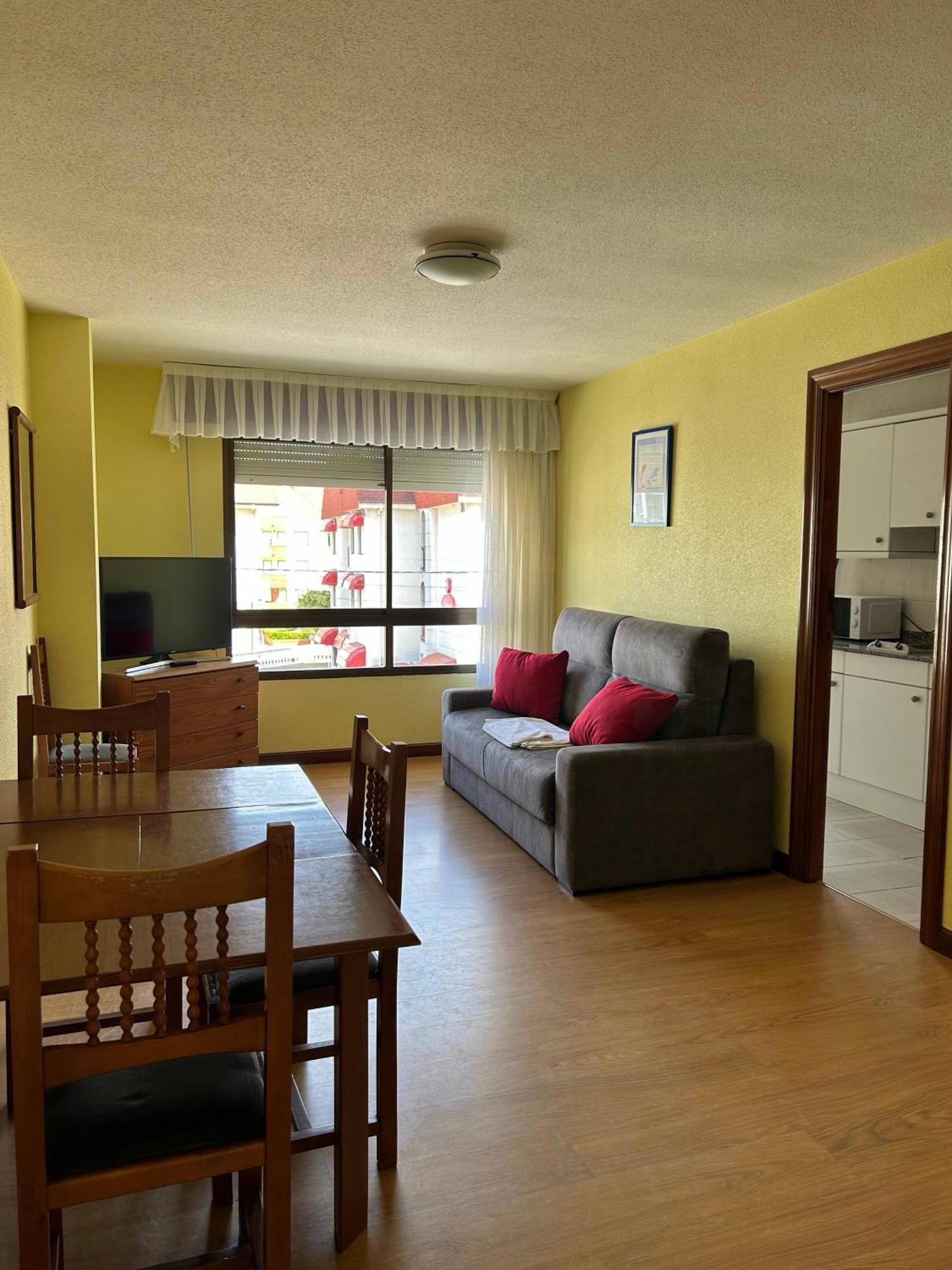 Apartamentos De La Hoz Isla Ngoại thất bức ảnh